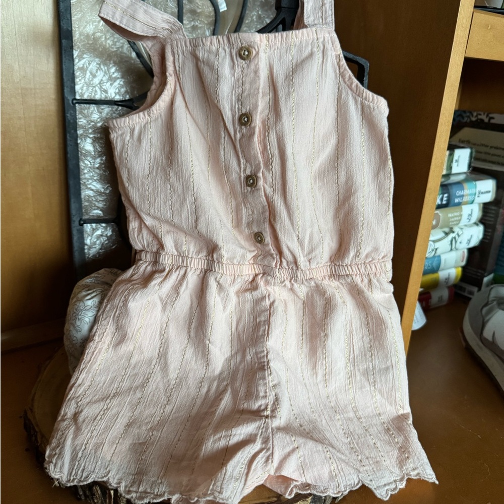 Carter's Light Pink with Metallic Thread Button-Front Romper | Worn Once | 2T